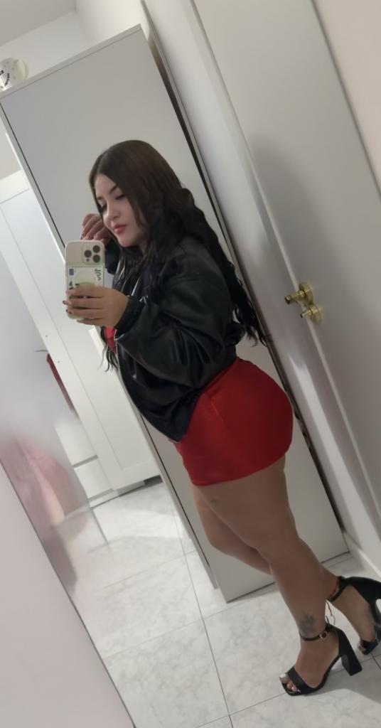 Chica busca chico en Tenerife: 