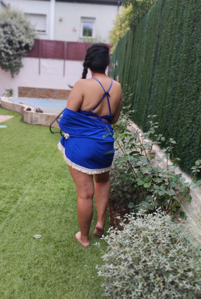 673357008: Chica busca chico en Málaga