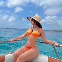 634393568: Chica busca chico en La Coruña