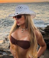 643742924: Chica busca chico en Barcelona