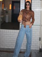 600488437: Chica busca chico en La Coruña