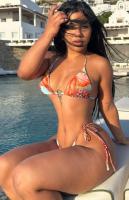 631700802: Chica busca chico en Ibiza