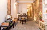 611288694: Chica busca chico en Barcelona