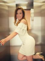 613905801: Chica busca chico en Málaga