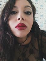 655236041: Chica busca chico en Sevilla