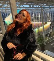 633961149: Chica busca chico en Sevilla