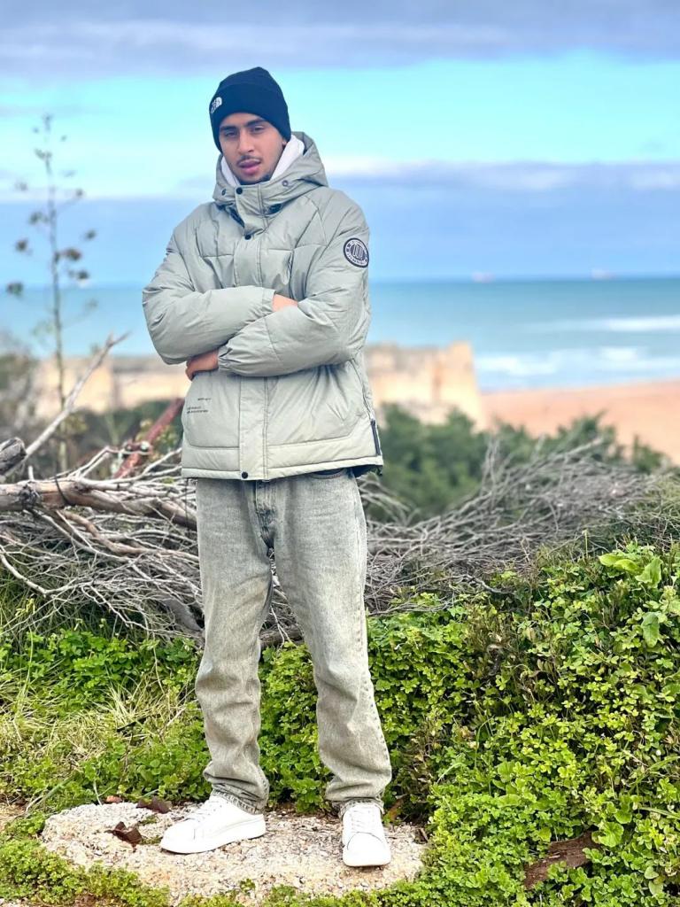 642599261: Chico busca chica en Huelva