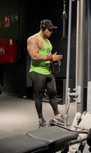 691330775: Chico busca chica en Madrid