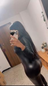 613800187: Chica busca chico en Granada