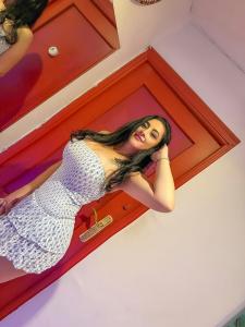 672910186: Chica busca chico en Zaragoza