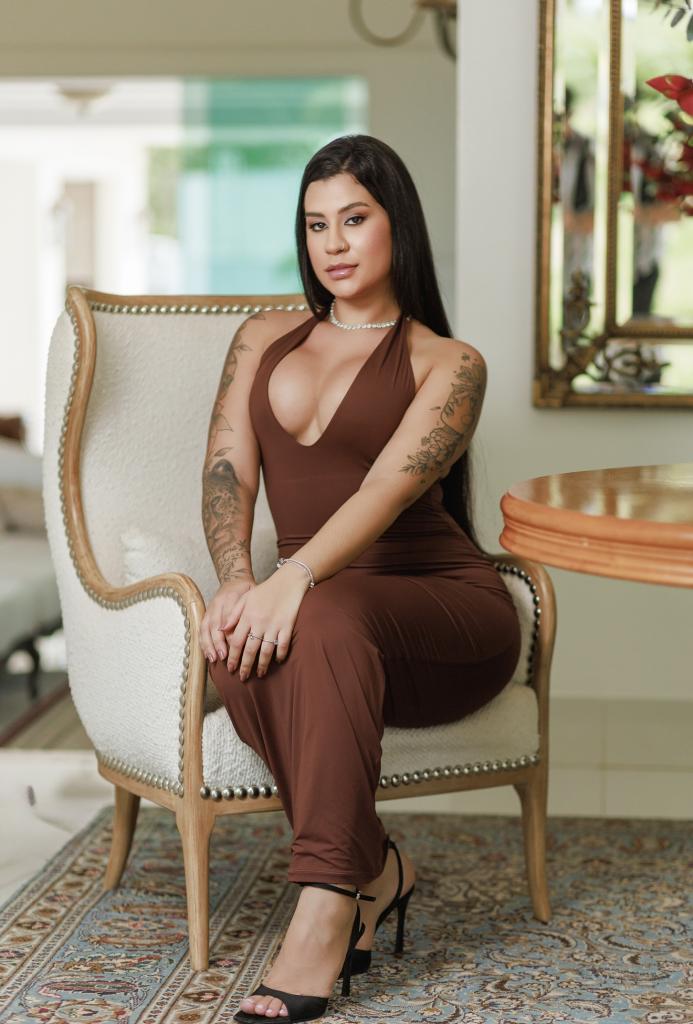 662633273: Chica busca chico en La Coruña