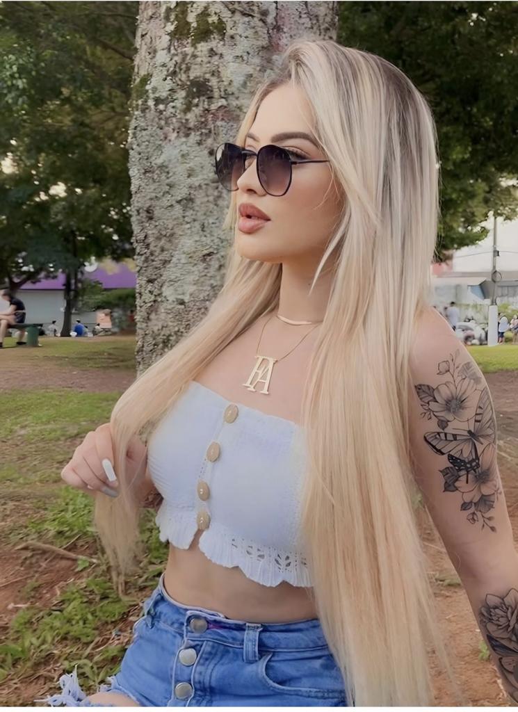 Chica busca chico en Cádiz: 