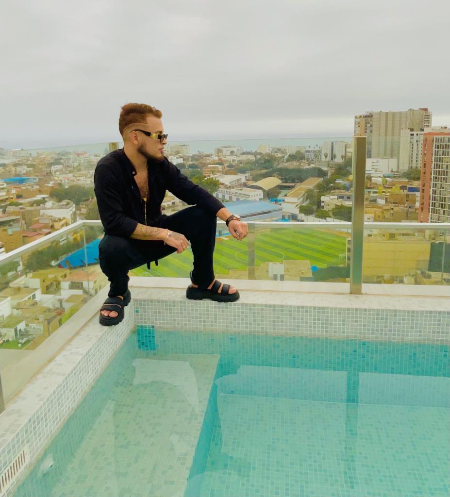 Chico busca chica en Las Palmas: 