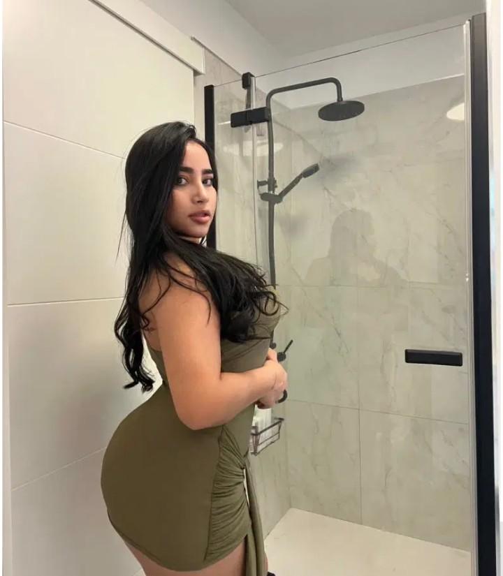 Chica busca chico en Almería: 