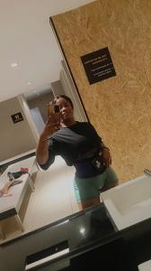 613694952: Chica busca chico en Barcelona