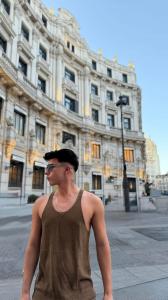 Chico busca chica en Madrid: 