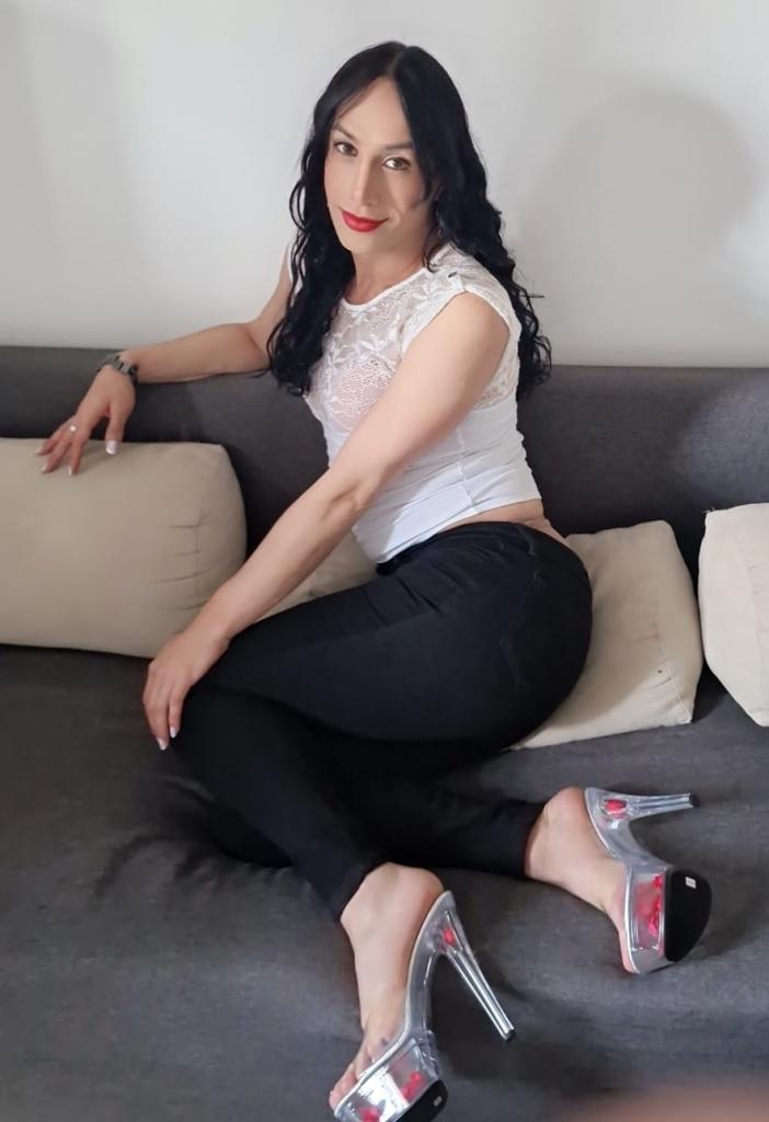 678840590: Travesti en Cáceres