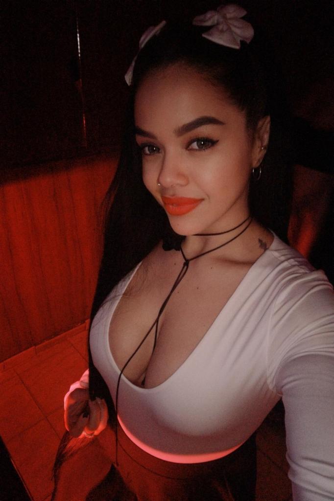 Chica busca chico en Pontevedra: 