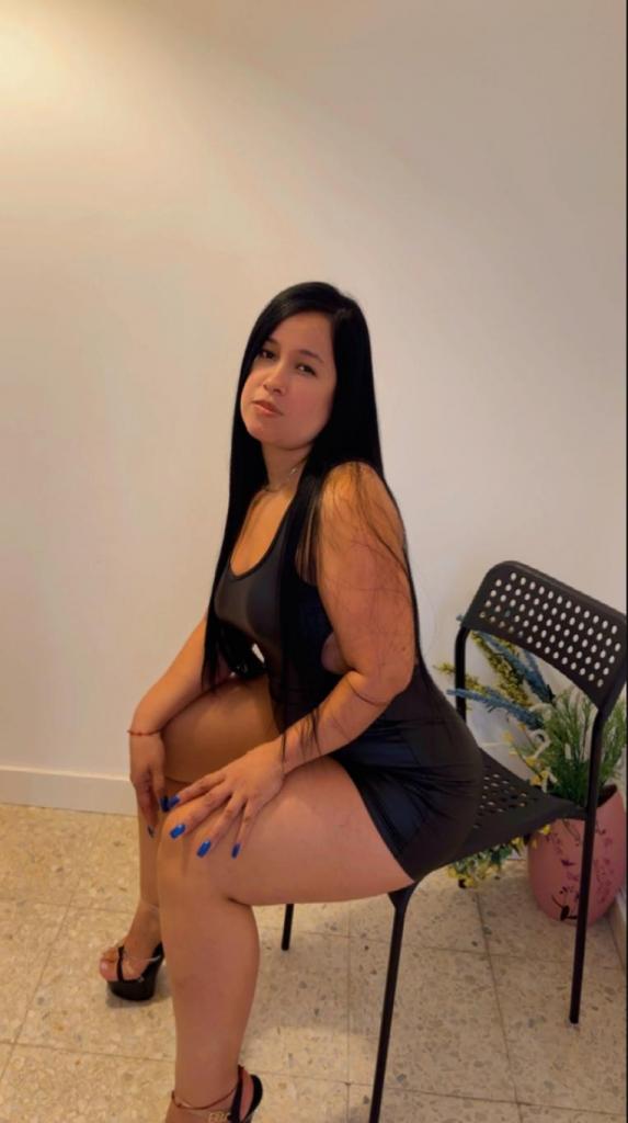 691258775: Chica busca chico en Málaga