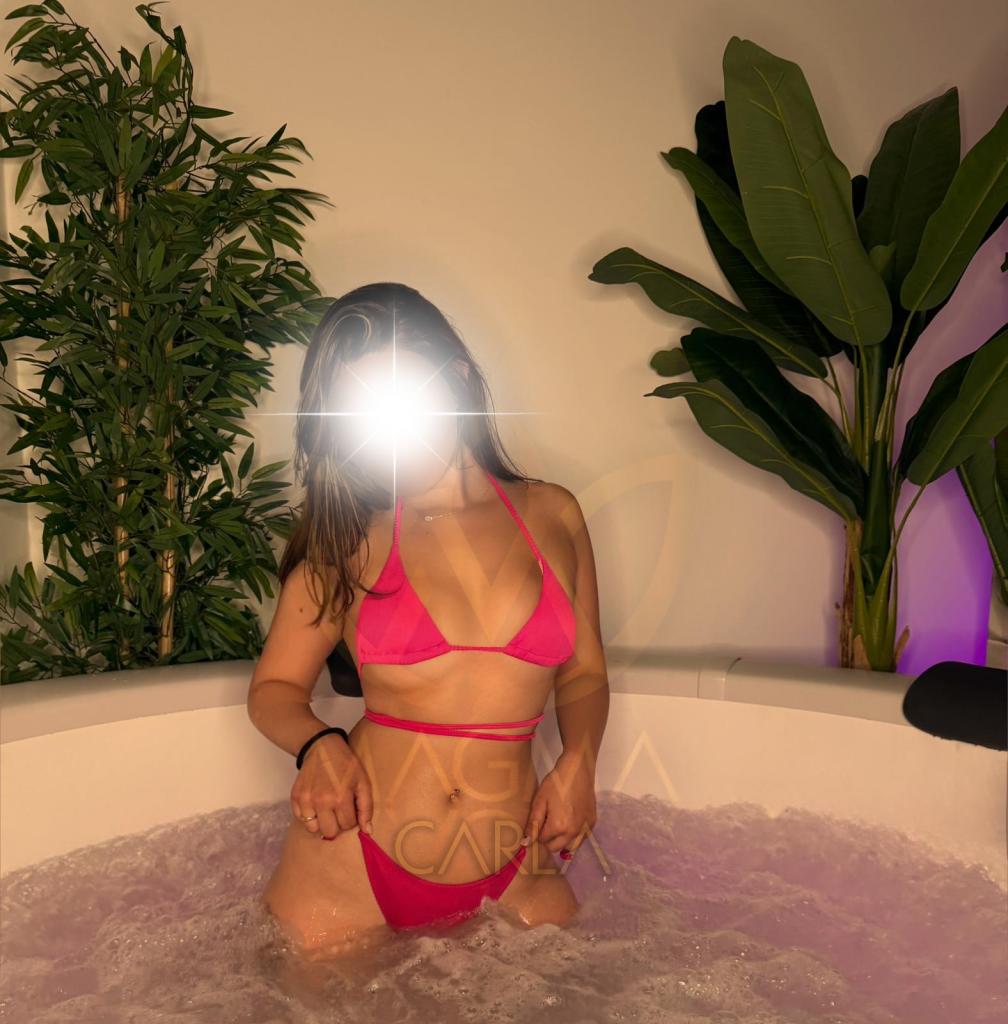 641351787: Chica busca chico en Granada