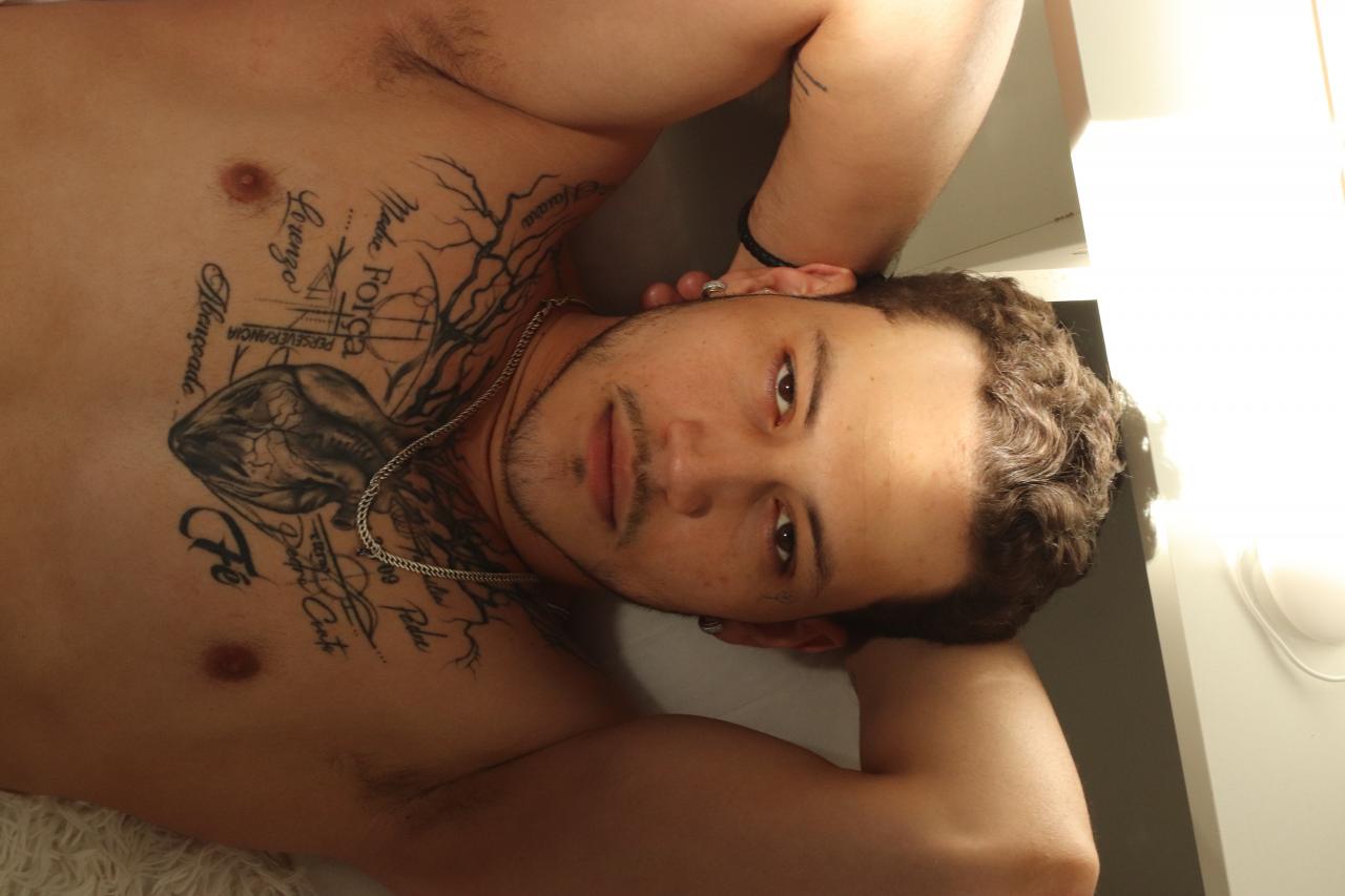 Chico busca chica en Barcelona: 