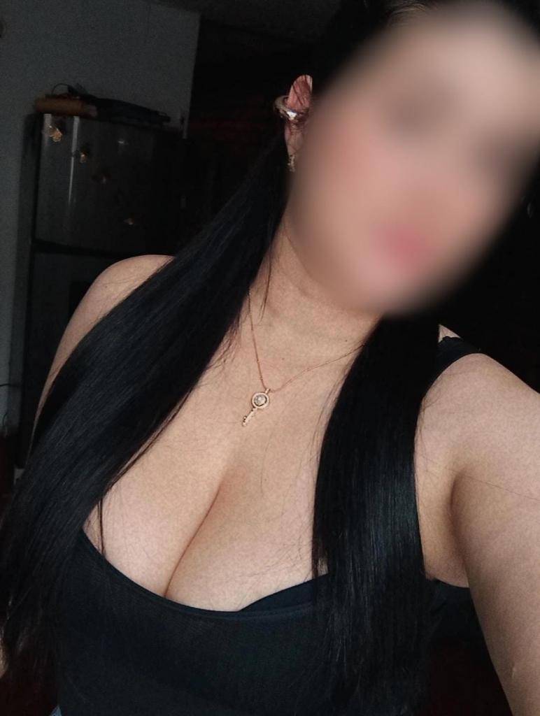614042503: Chica busca chico en Alicante