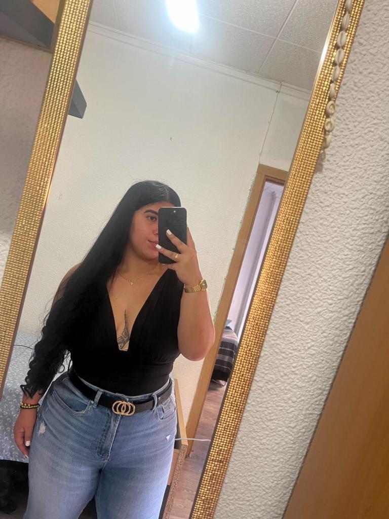 614705216: Chica busca chico en Alicante