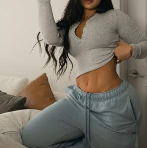 642967090: Chica busca chico en Salamanca