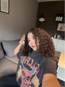 613434096: Chica busca chico en Mallorca