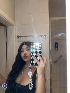 613434096: Chica busca chico en Mallorca