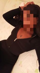 663166978: Chica busca chico en Murcia