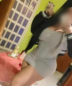 614838398: Chica busca chico en Pontevedra