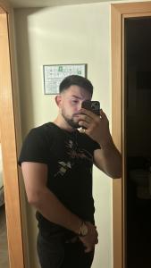 676734902: Chico busca chica en Burgos