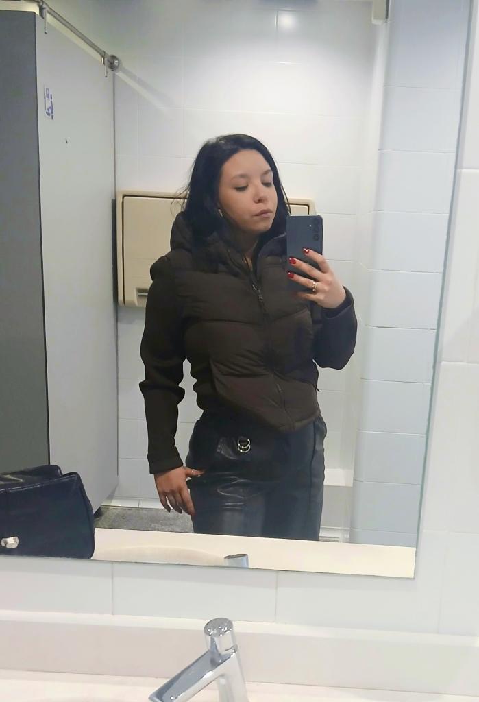 634093182: Chica busca chico en Vizcaya