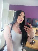 642235032: Chica busca chico en Sevilla