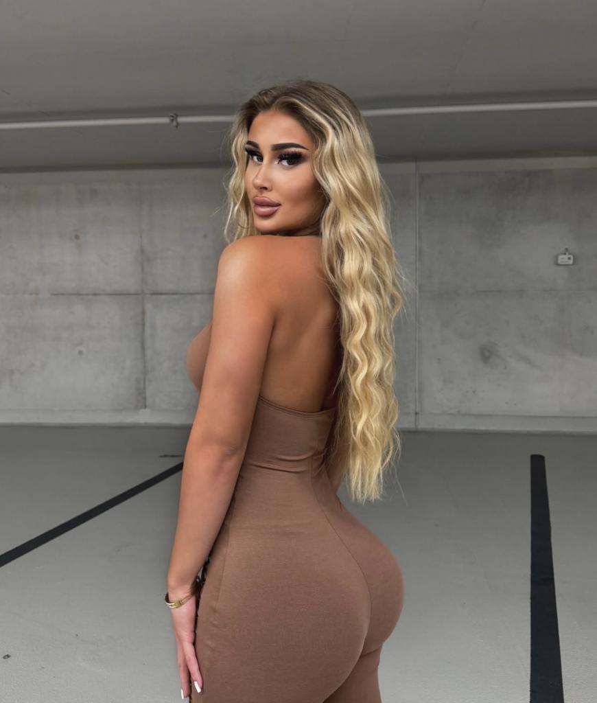 663672284: Chica busca chico en Alicante