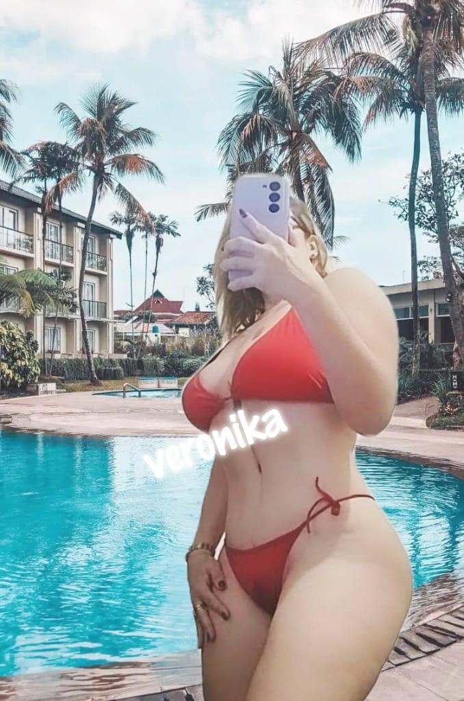 631974561: Chica busca chico en Guipúzcoa