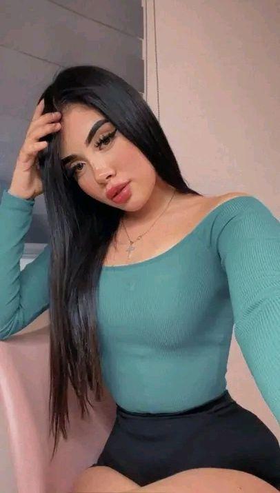 Chica busca chico en Tenerife: 