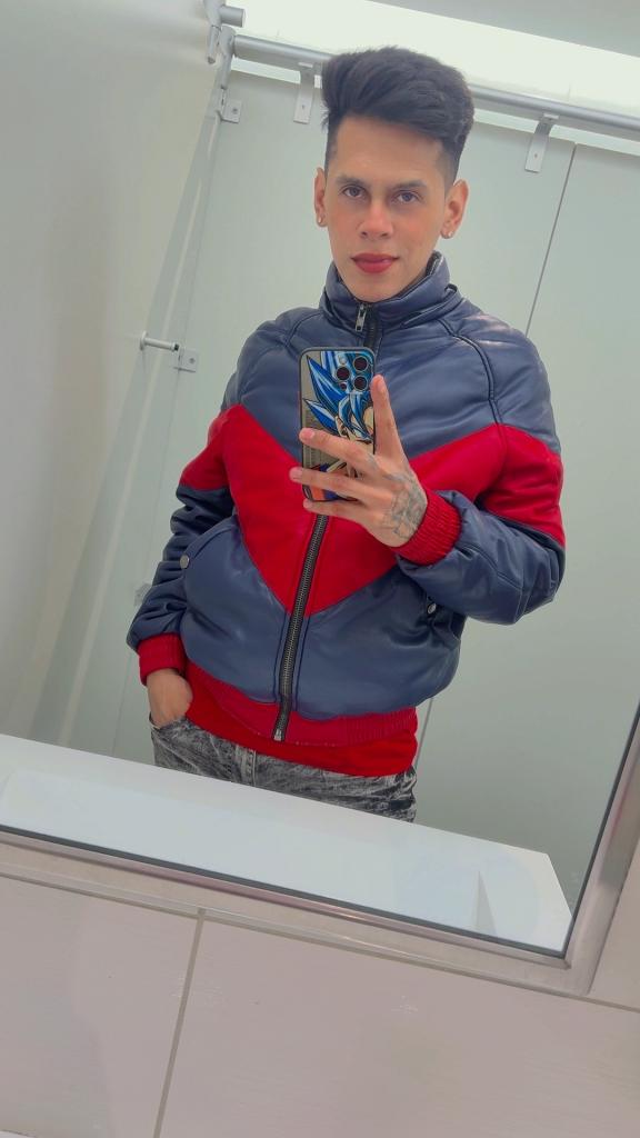 612289459: Chico busca chica en Asturias