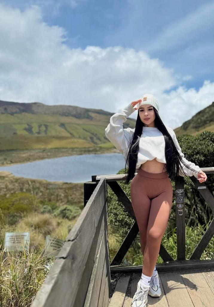 641260976: Chica busca chico en León