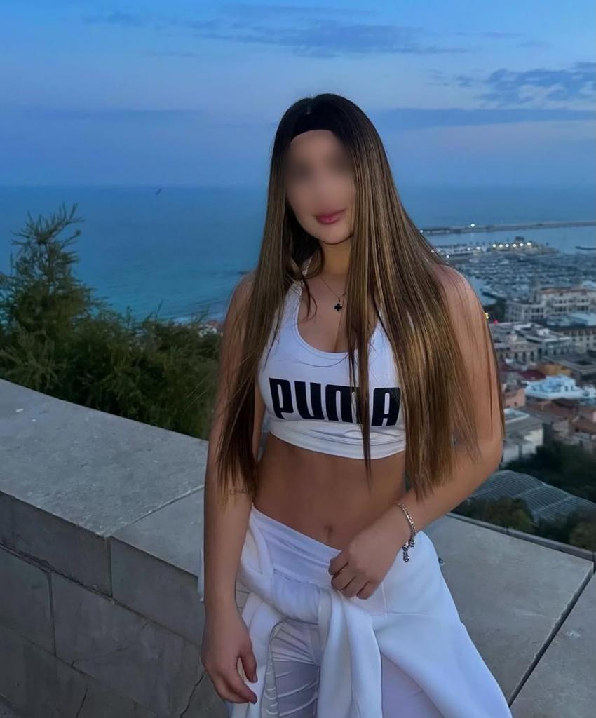 632209047: Chica busca chico en Alicante