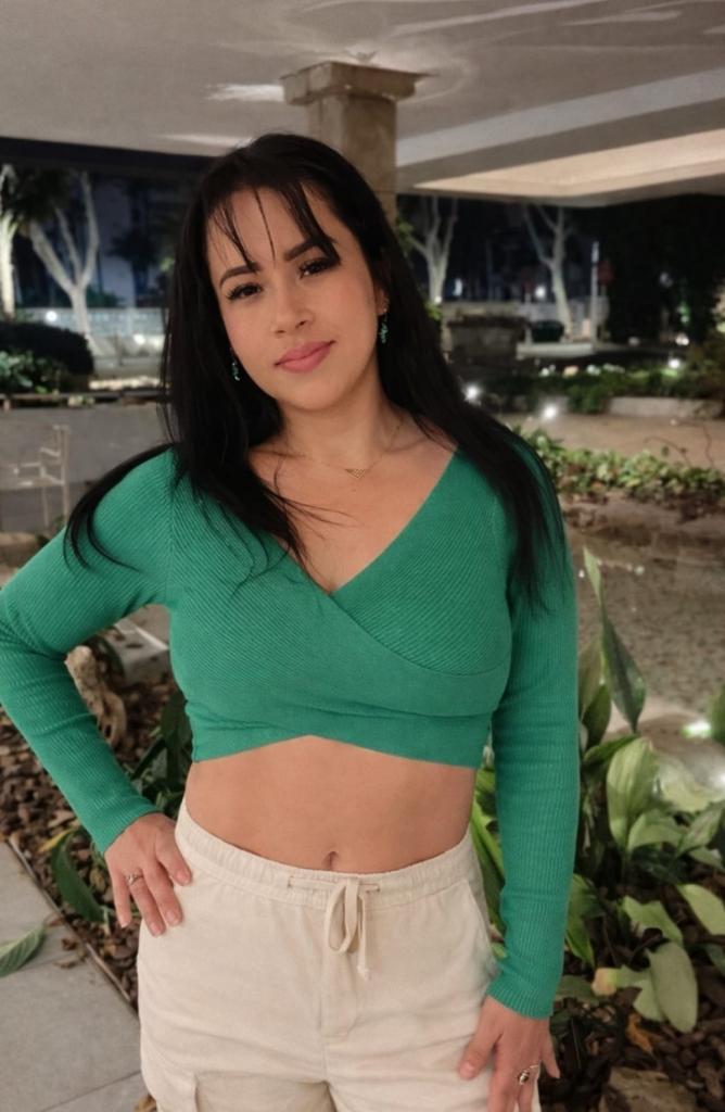 613105056: Chica busca chico en Pontevedra