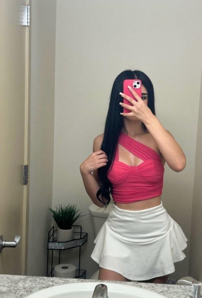 632909355: Chica busca chico en Madrid
