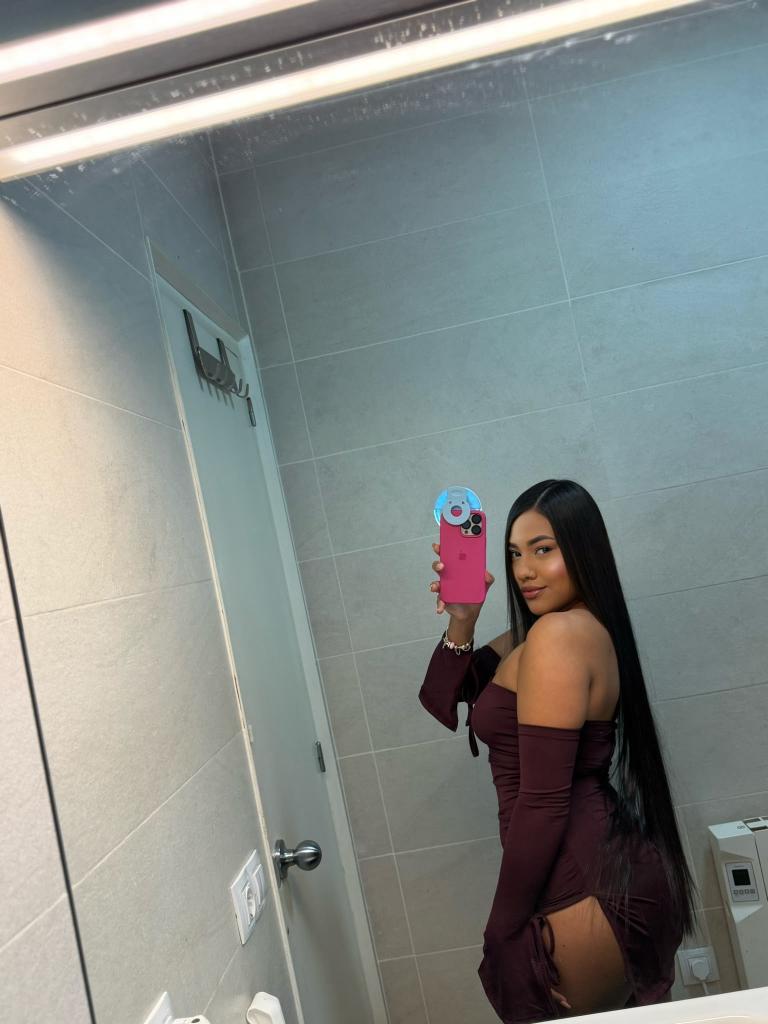 Chica busca chico en Alicante: 