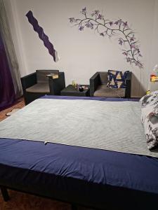 631625840: Chica busca chico en Valencia