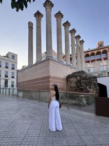 641032997: Chica busca chico en Cádiz