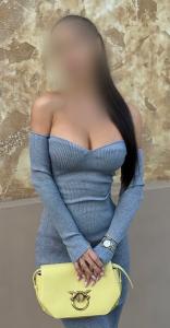 643034375: Chica busca chico en Valencia