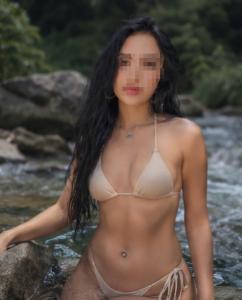 663406077: Chica busca chico en Toledo