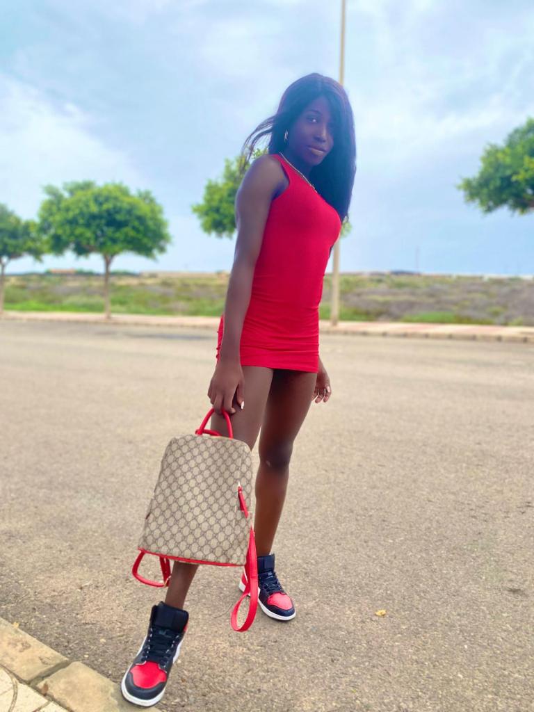 641053554: Transexual en Mallorca