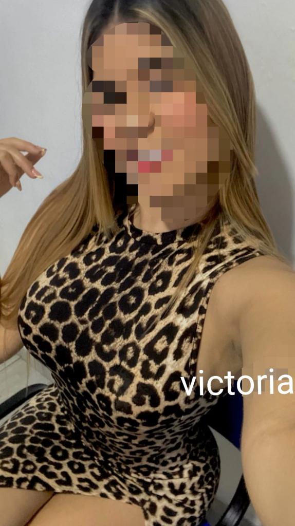 Chica busca chico en La Coruña: 